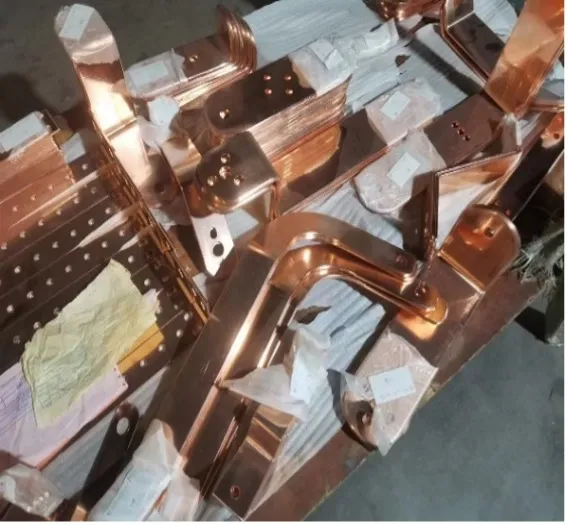 Compact U-bending copper connection bridge sample